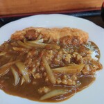 とんかつクラウン - 味染みシャキシャキの玉ねぎが美味しい。