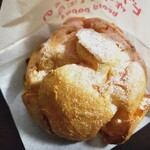 Beard Papa no Tsukuri Tate Kobo Ionmoru Morioka Ten - 贅沢いちごシュー