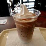 ドトールコーヒーショップ - アイスロイヤルミルクティーフロート