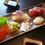 Dining Oshidori - 