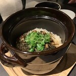 Tsurugi Honmachi Ni-chome Zuiki - 鰻の土鍋ご飯