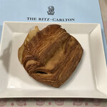 The Ritz Carlton Gourmet Shop - クロワッサンショコラ