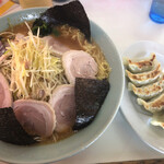 Ramen Shop Miyazawa Ko Ten - ネギ味噌チャーシュー　1080円　大盛　200円
                        餃子　380円