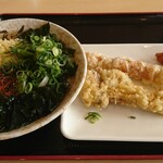 セルフうどん やま - 