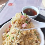 Keikei Hanten Hon Ten - ピーマン入り炒飯