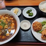 Chuka Ya Ryu - 日替り 麻婆ラーメンと唐揚げ 650円(税込)　(2021.3)