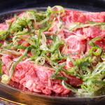 Taishu Horumon Yakiniku Kemuriki Higashi Okazaki Eki Mae Ten - にんにくのネギ塩上ハラミ