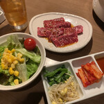 焼肉ホルモン 極 - 