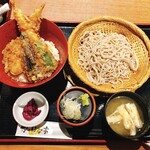 Nanohana Tei Yukarigaoka Ten - ランチ天丼、もり蕎麦