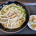 Daisuke Udon Takagushi Ten - 黒の器　500円　ちくわ磯辺揚げ　110円　ネギ10円…(^^;