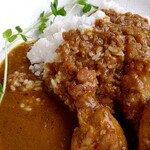 Cafe Kurumi - 骨付きチキンカレーアップ