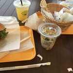 FRESHNESS BURGER Morinomiya Kyuzumoru Base Ten - 