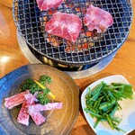 Sumibi Yakiniku Shoen - ひるやきにく