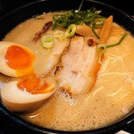 Ramen Hosokawa Honten - 令和3年5月
                        元味麺大盛 690円
                        煮玉子トッピング