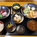 Minato Machi Shokudo - フライ定食900円