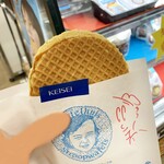 Wafelhuis - 日本初にして唯一の手作りストロープワッフル専門店