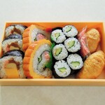 Kappou Otowa Sushi Tada Demae Senta - 助六と細巻き