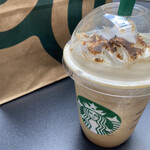 Ｓｔａｒｂｕｃｋｓ Ｃｏｆｆｅｅ Shinjuku Minamiguchi Ten - ＊ ティー ティラミス フラペチーノ　Tall 682円