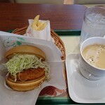 Mos Burger Fukuchiyama Higashino Park Ten - 海老カツバーガーとポテトのセット