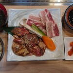 Yakiniku Genta Handa Kita Ten - カルビ定食