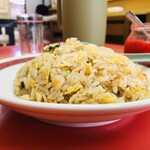 おおの飯店 - Cカップはありそうな盛々やきめし