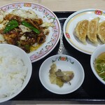 Gyoza no Osho Sango Ogura Mitsuhagino Ten - 回鍋肉定食