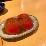 餃子酒場 さんくみ - 冷やしトマト