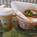 FRESHNESS BURGER Jiyugaoka Ten - 