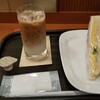 Cafe Veloce Shinbashi Sanchome Ten - カフェラテとサンド