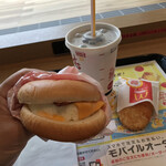 マクドナルド - ベーコンエッグマックセット（税込み４００円）