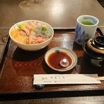 Sushi Dokoro Yamashichi - 