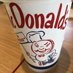 マクドナルド - カップのイラストが一時的に変わっている模様。