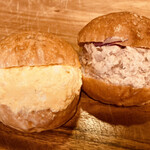 THE CITY BAKERY Aoyama - タマゴサンド ¥340-
                        ツナサンド ¥360-