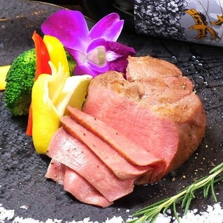 Torico meat Umeda Ten - 牛タンステーキ(150g)