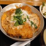 Kushi Hatchin Koji Chiyocho Ten - チキンカツ煮