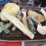 Tempura Hamaya Kokura Ten - 野菜定食   660円なり