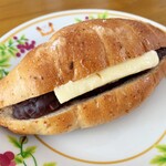 BAKERY&CAFE BRUNO To Nari E Ku Reo Ten - 塩あんバター…税込169円