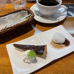 Heart Cafe - 