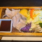 Sapporo Modern Restaurant Erimo Tei - 道産野菜と長万部黒豚セイロです。