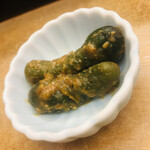 Hiro Sushi Hon Ten - ウリの味噌漬け。お通しです