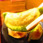 Nakayoshi Gyoza Elizabeth Nishi Ju Hachi Cho Me Ten - 羊とクミンの焼き餃子２個　３００円（税込）【２０２１年７月】