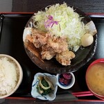 めし処まんてん - 若鶏の手もみ唐揚げ定食（ご飯大盛り）…税込850円