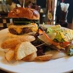 craft burger & dinning THE ROOTS - 