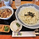 Fuku Fuku Kanoya Ten - 黒豚つけ麺うどん￥1,050