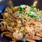 Sukiya Okegawa Shimohideya Ten - 鮭オクラ牛丼