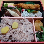 崎陽軒 - お赤飯弁当