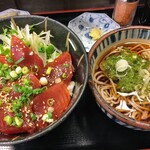 Kita Katsumaguro Ya Umi No Ichi Ten - カツオ漬け丼と冷たいめかぶ蕎麦のセット　¥1,100-（税込）