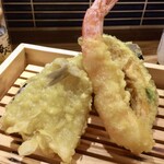 Tempura Sutando KITSUNE Gifu Ten - 天ぷら盛り合わせ(5種)