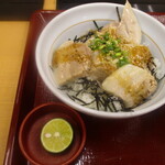 なか卯 - うま塩豚角煮丼。