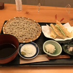 Teuchi Soba Ishizuki Guranfurontosakaten - 